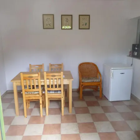 Agroger Ueduelo 3* Balatonudvari